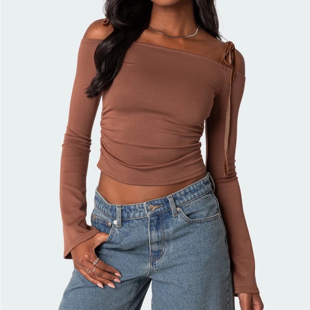 Edikted Velvet Tie Off Shoulder Top Size Small